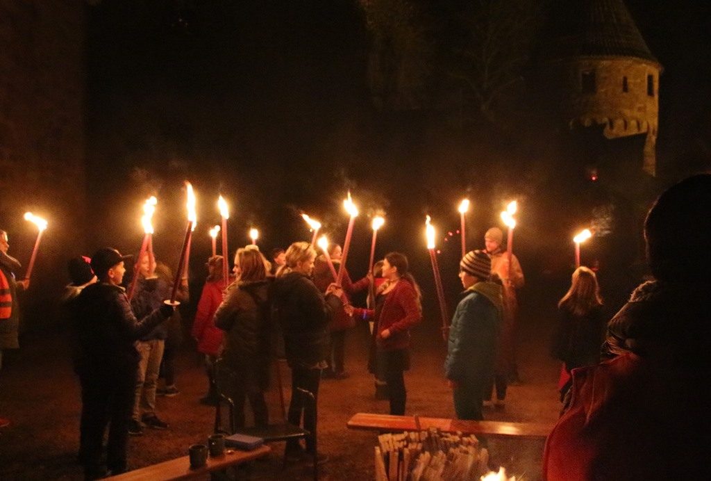 Zum Start in die Herbstferien organisiert die kommunale Jugendarbeit eine Burggruselnacht. Foto: Stadt Wertheim